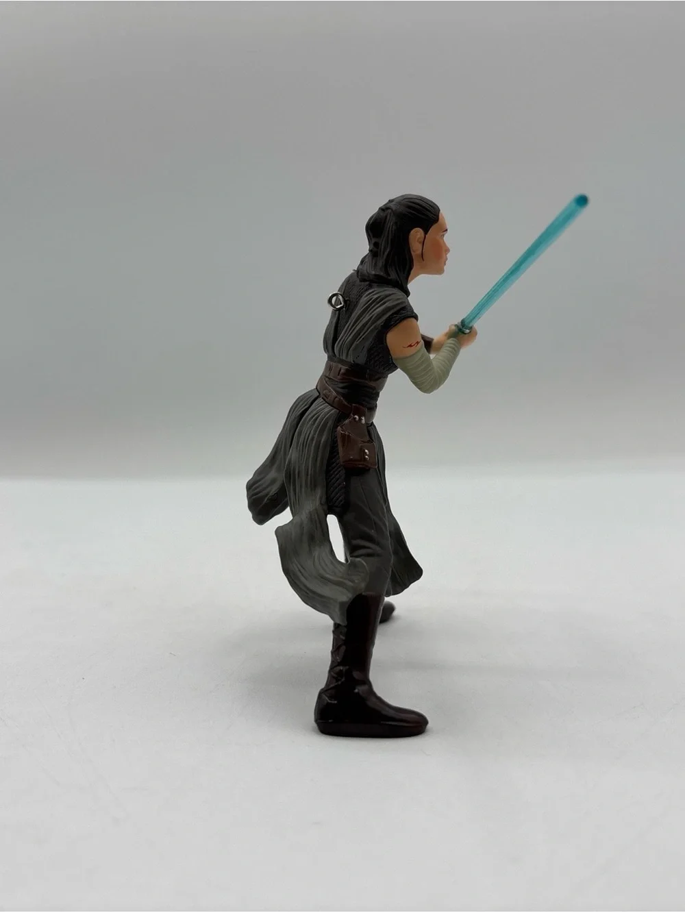 Hallmark Keepsake 2017 Rey Star Wars:‎ The Last Jedi Christmas Tree Ornament EUC